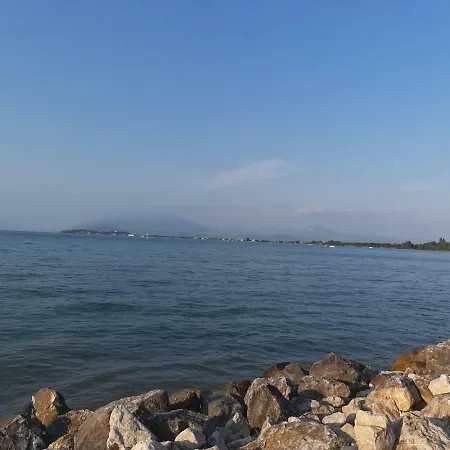 Da Enzo Pensionat Desenzano del Garda