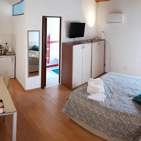 Da Enzo Pensionat 3*